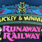 🐭✨ Mickey & Minnie’s Runaway Railway: La Aventura Donde Te Metés en Un Dibujo Animado en Disney’s Hollywood Studios
