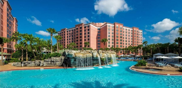 Hotel resort cerca de los parques de Disney en Orlando.
